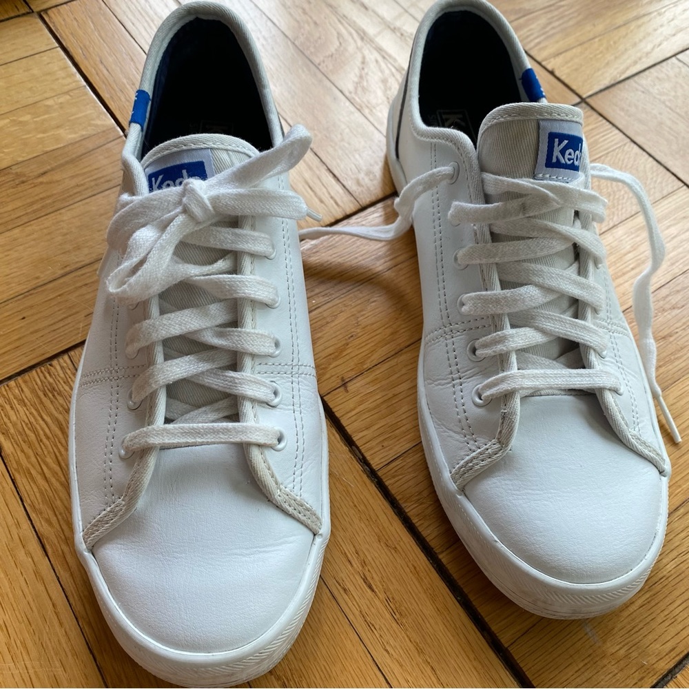 Classic Keds White Leather lace up sneakers women’s size 7.5